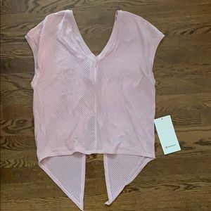Lululemon workout top